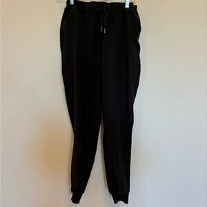 Lululemon Black Pull On Joggers size 2